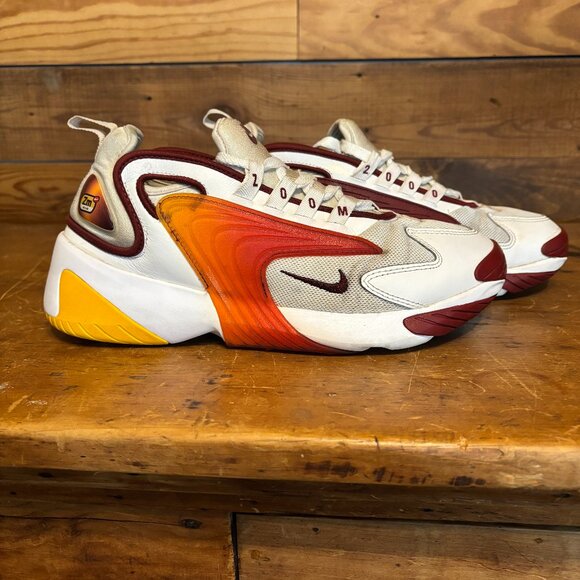 Nike Zoom 2000 Sneakers - Picture 1 of 8